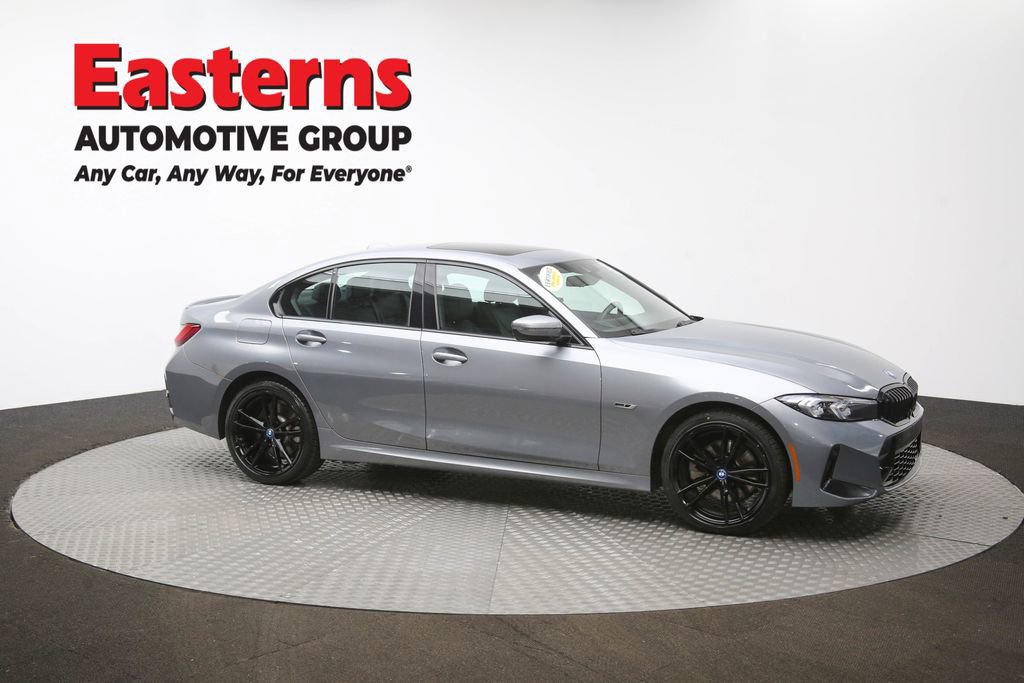 Used 2023 BMW 330e w/ M Sport Package RWD image 49