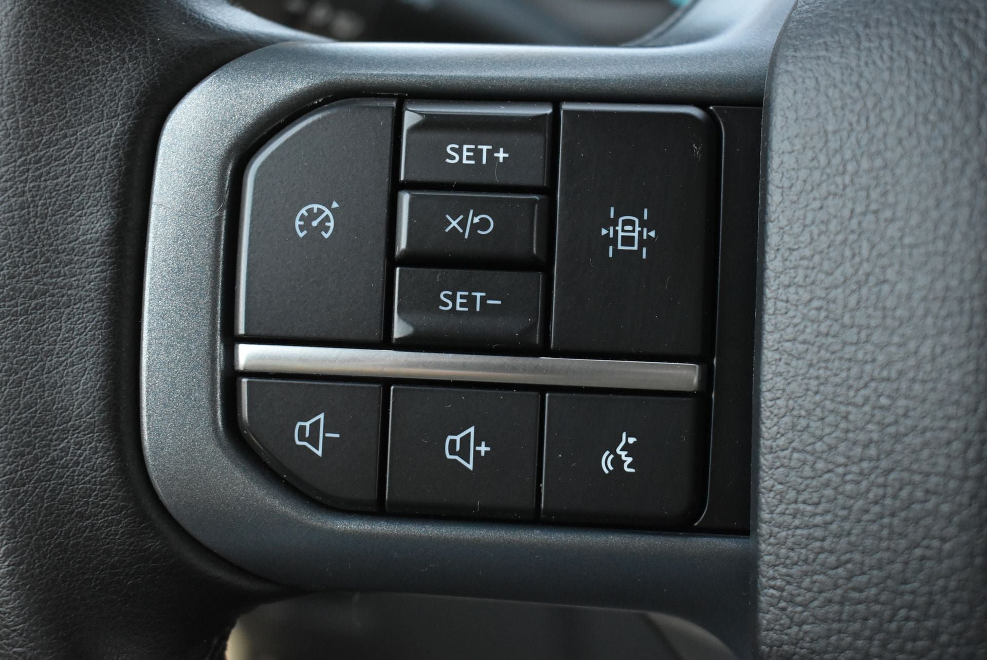 Used 2024 Ford F150 XLT AWD/4WD image 19