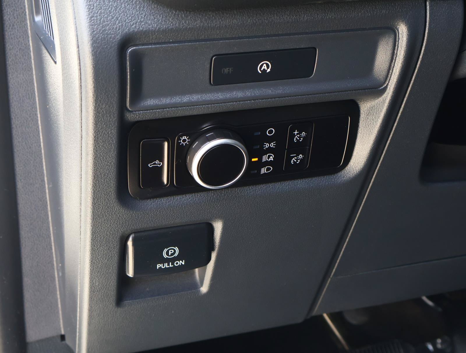 Used 2025 Ford F150 STX RWD image 22