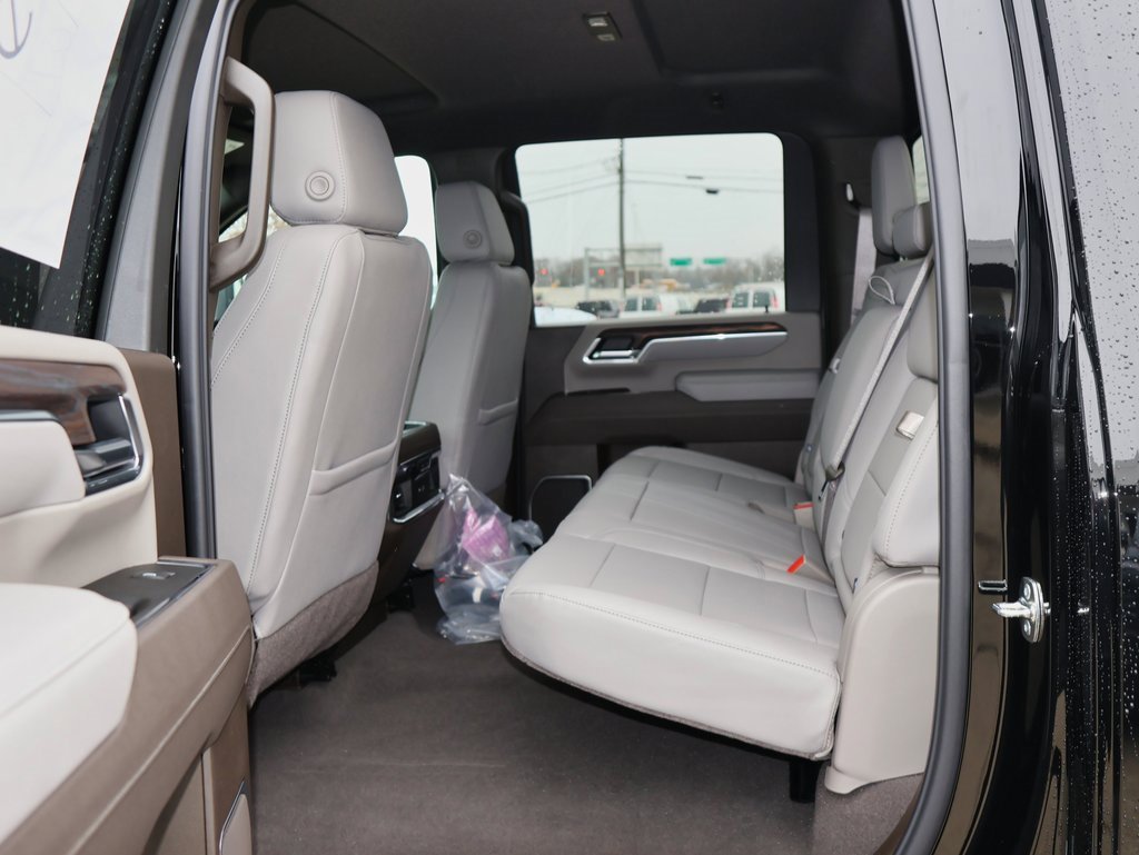 New 2026 GMC Sierra 2500 SLT w/ SLT Premium Package image 12