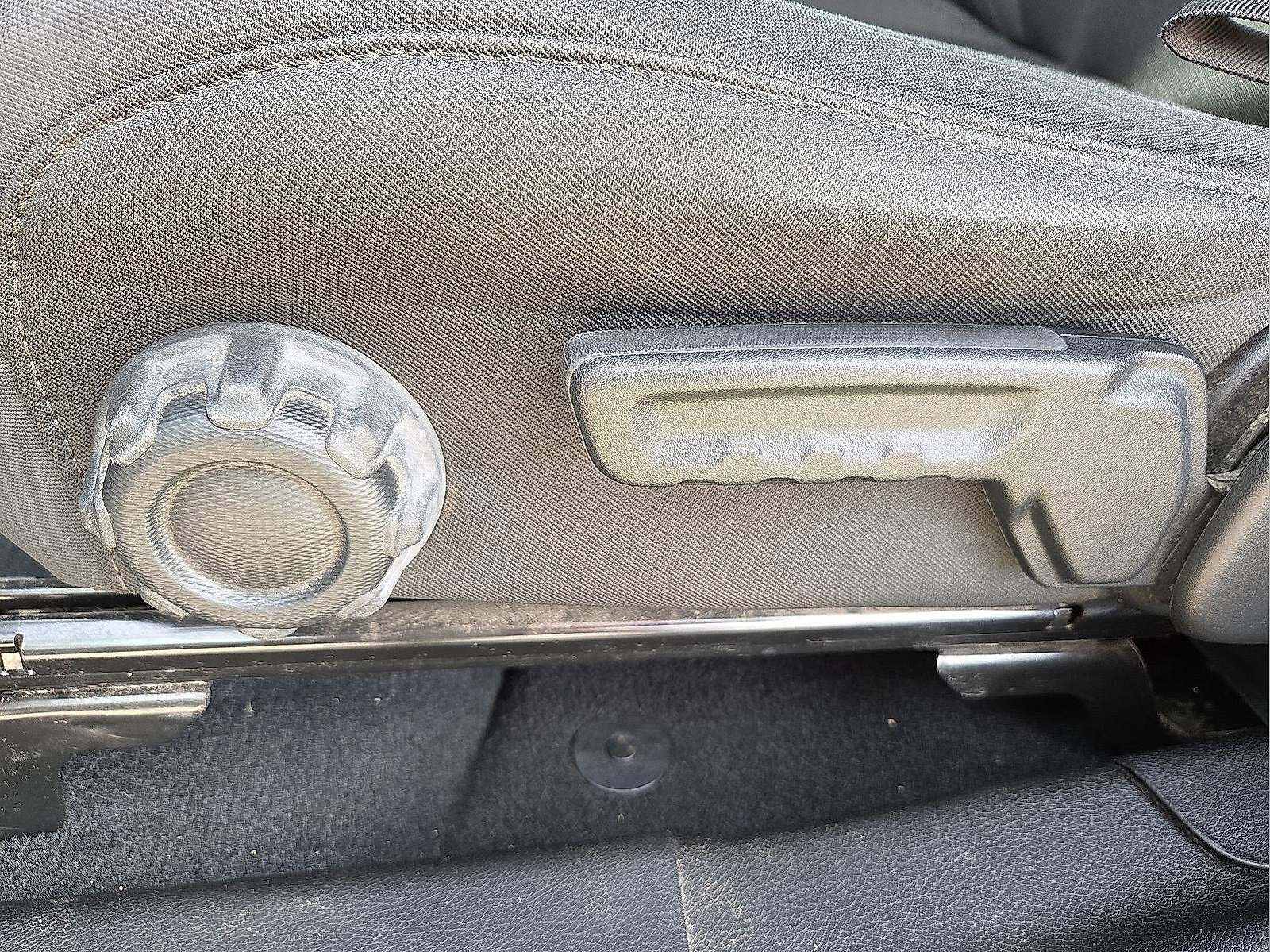 Used 2022 Jeep Wrangler Unlimited Sport image 15