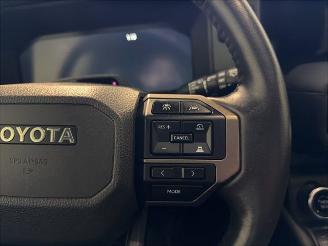 Used 2024 Toyota Land Cruiser image 27