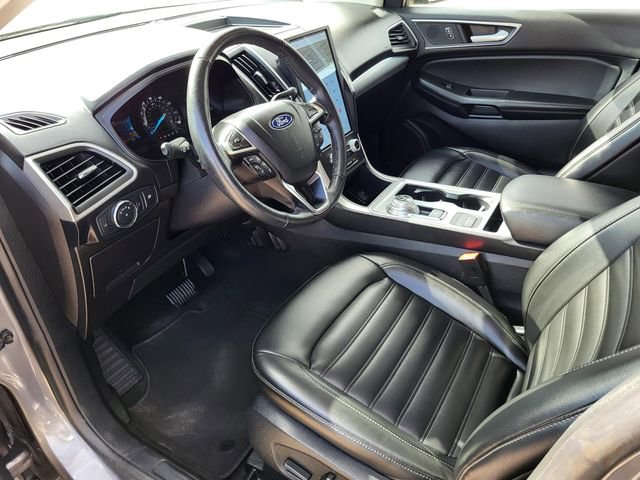 Used 2022 Ford Edge SEL image 3