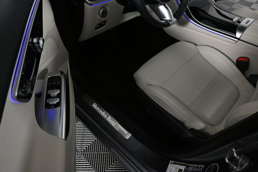 Certified 2022 Mercedes-Benz C 300 4MATIC Sedan image 7