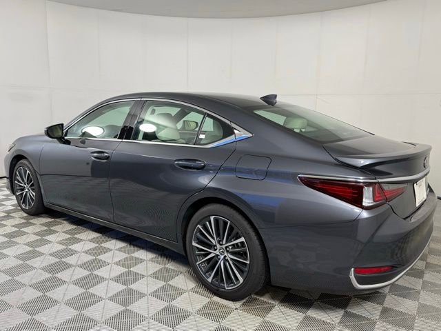 Certified 2025 Lexus ES 300h 300h w/ Premium Package image 4
