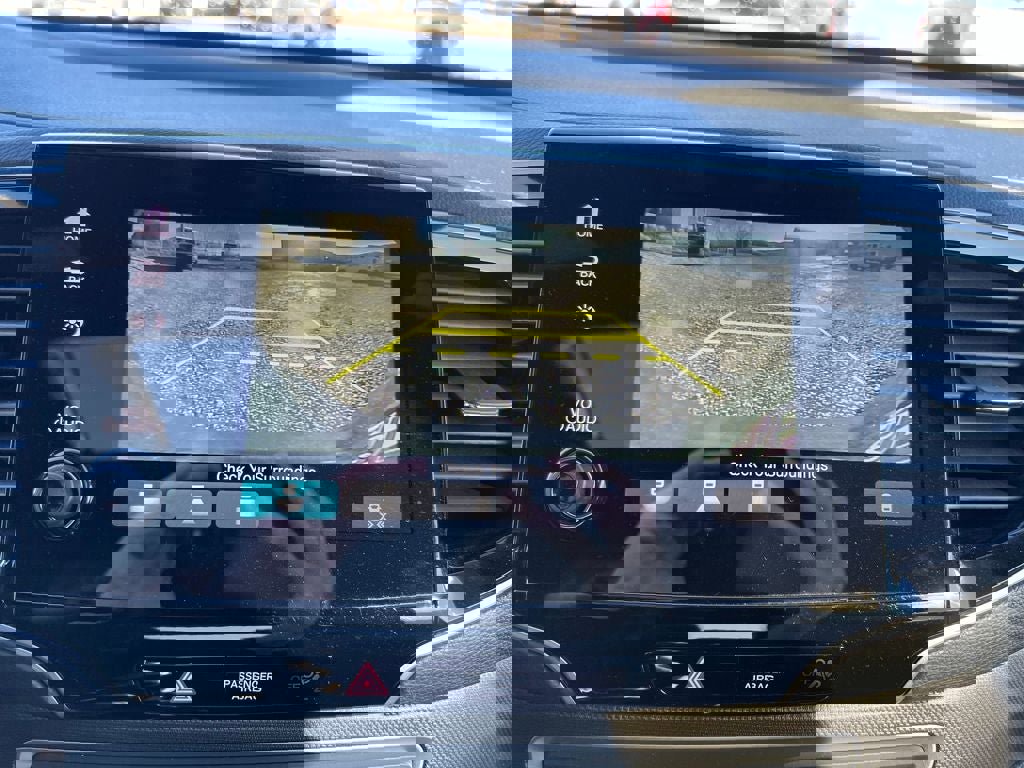 Used 2022 Honda Pilot TrailSport image 18