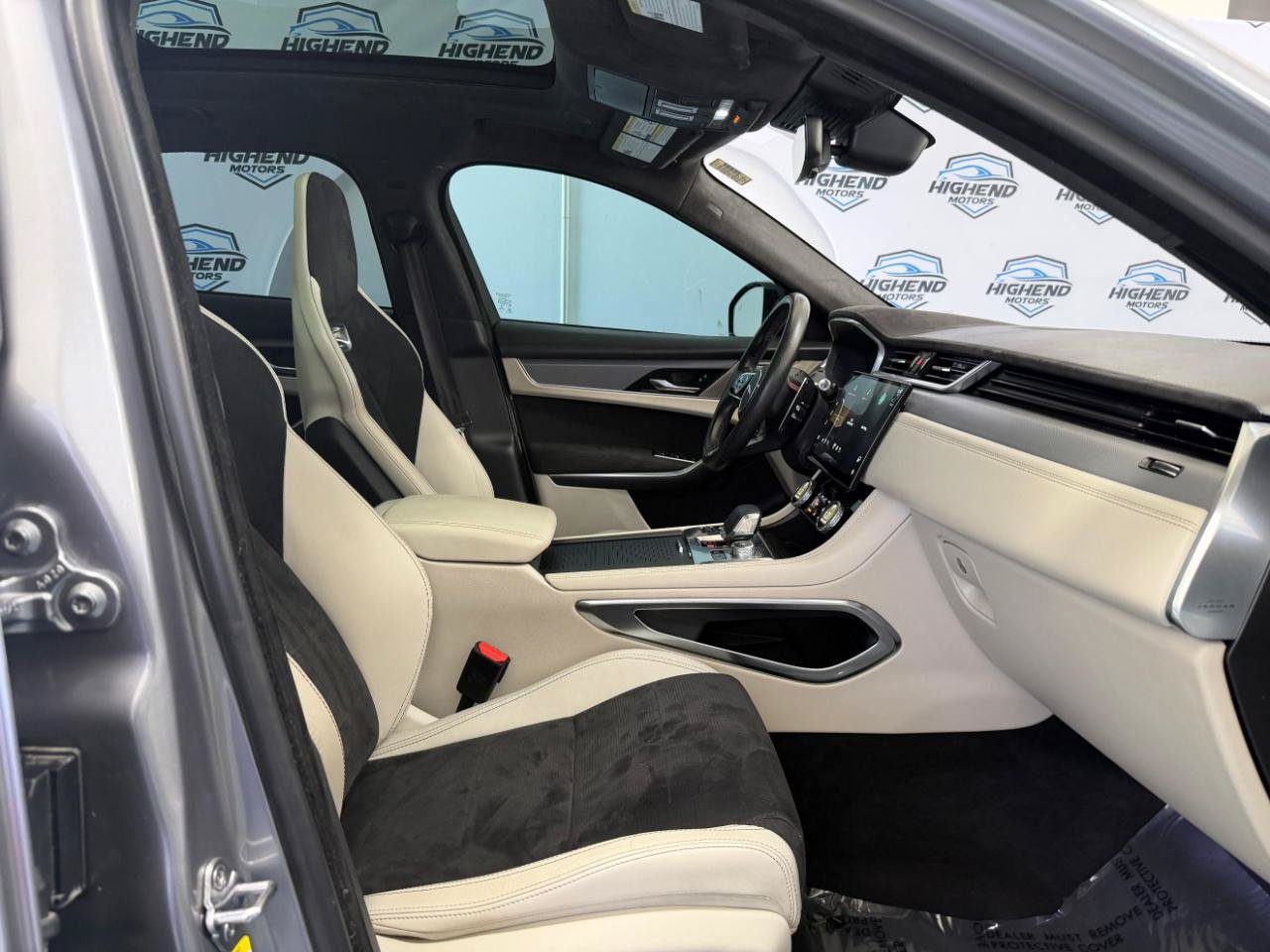 Used 2021 Jaguar F-PACE SVR AWD/4WD image 27
