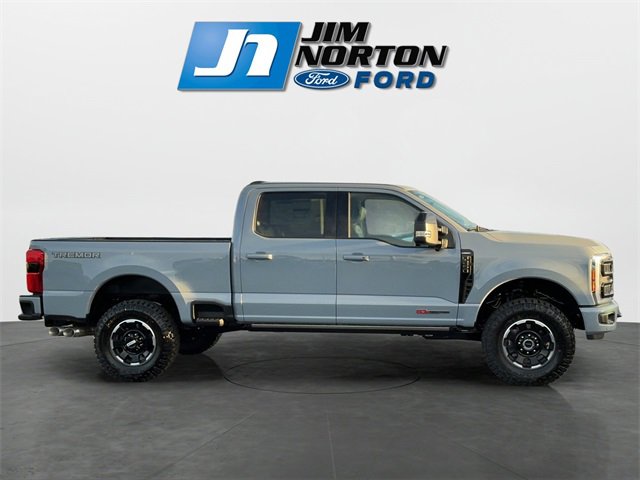 New 2026 Ford F250 Lariat w/ Tremor Off-Road Package image 2