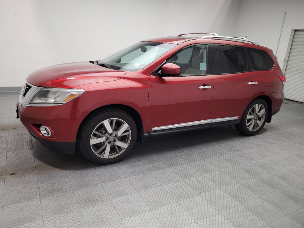 Used 2015 Nissan Pathfinder Platinum w/ Cargo Package AWD/4WD image 2