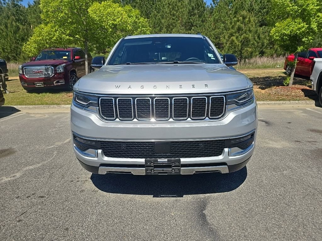 Used 2024 Jeep Wagoneer Series III AWD/4WD image 8
