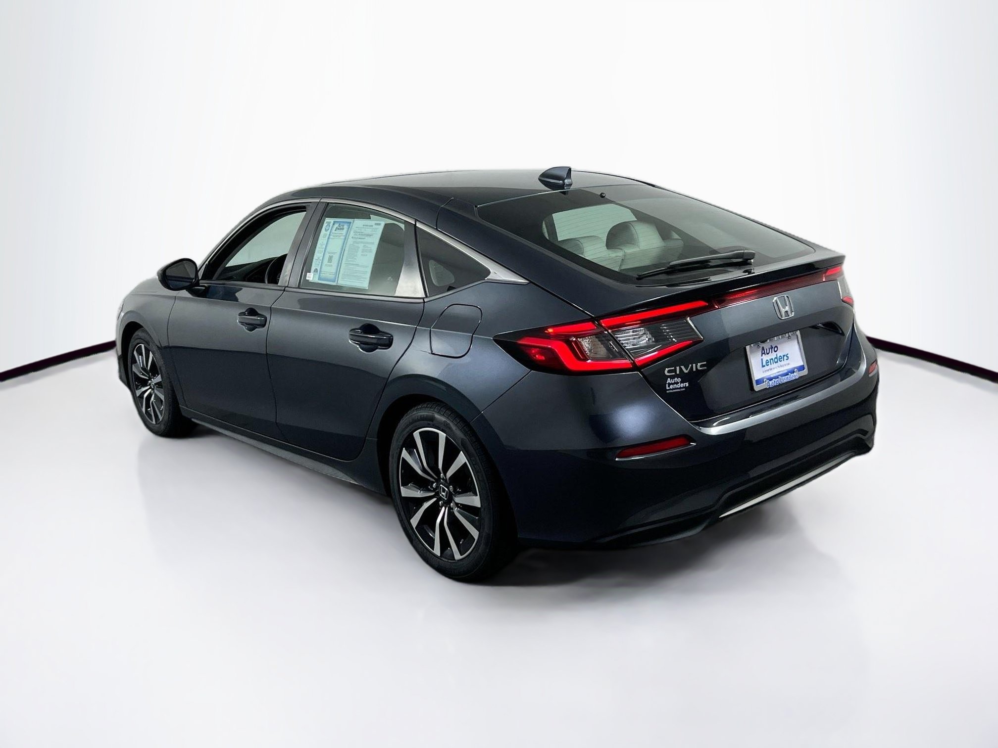 Used 2023 Honda Civic EX-L image 7