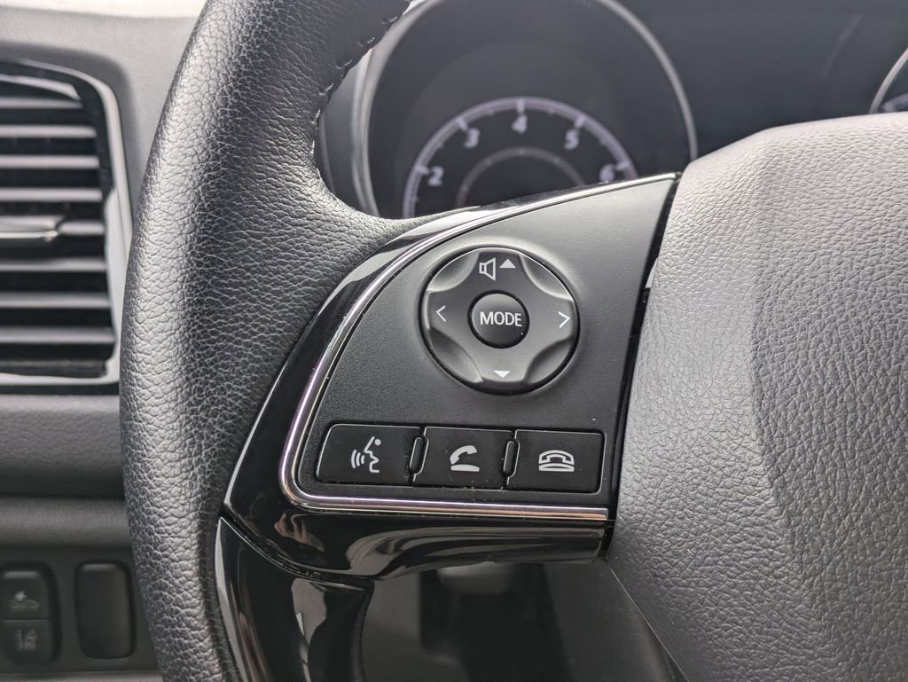 Used 2025 Mitsubishi Outlander Sport SE image 21