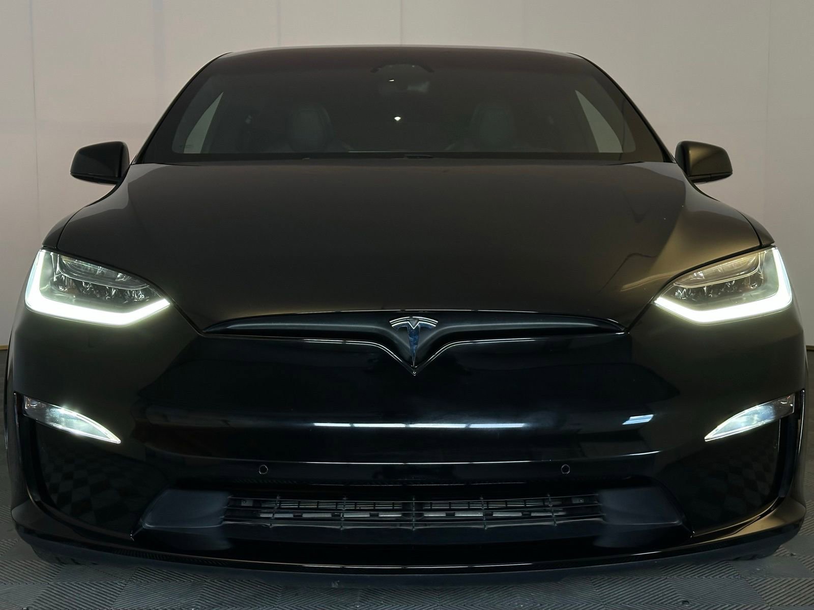 Used 2023 Tesla Model X AWD/4WD image 23