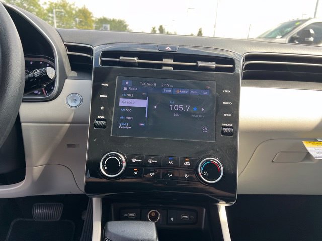Used 2023 Hyundai Tucson SEL AWD/4WD image 16
