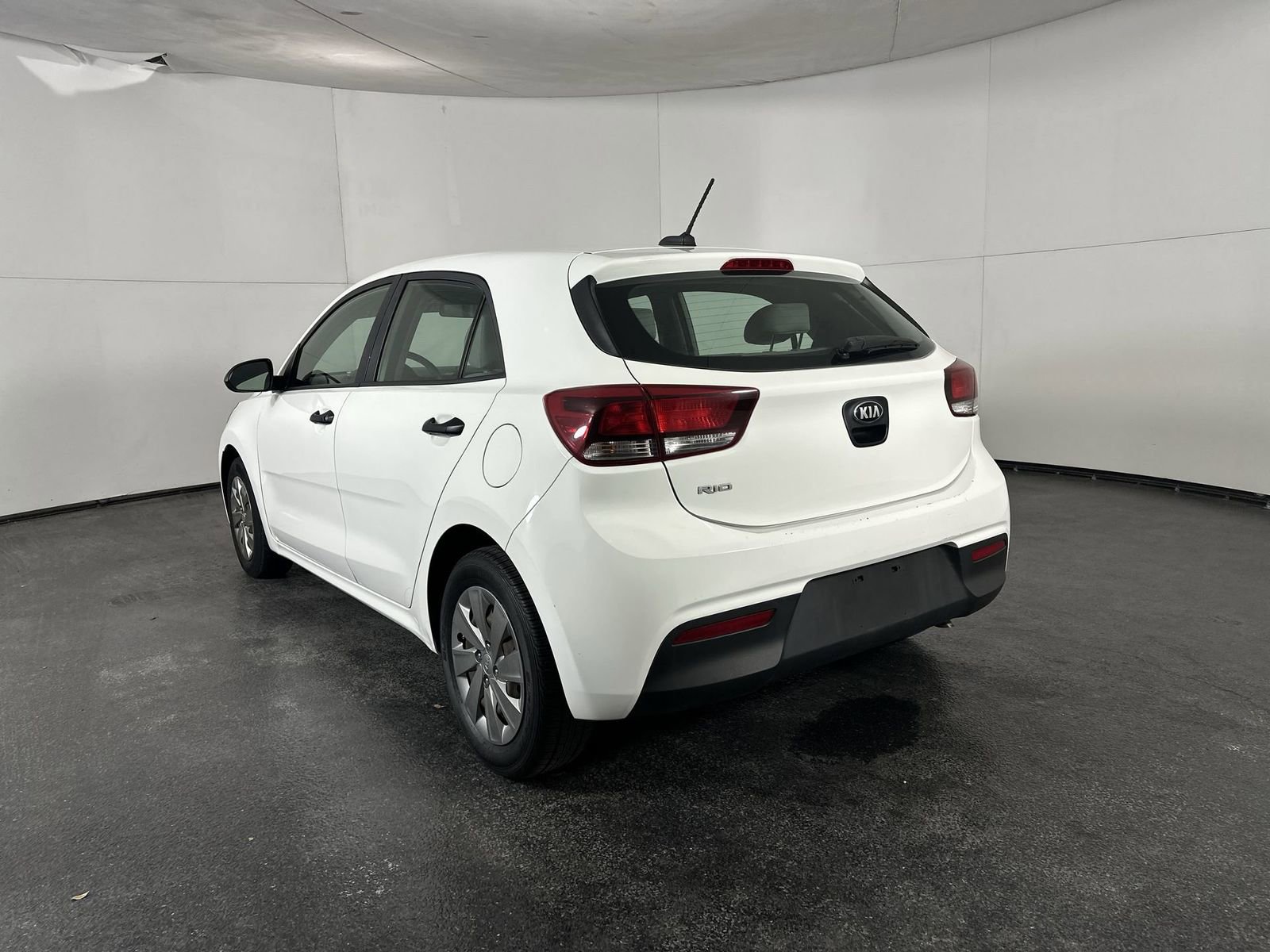 Used 2018 Kia Rio LX image 6