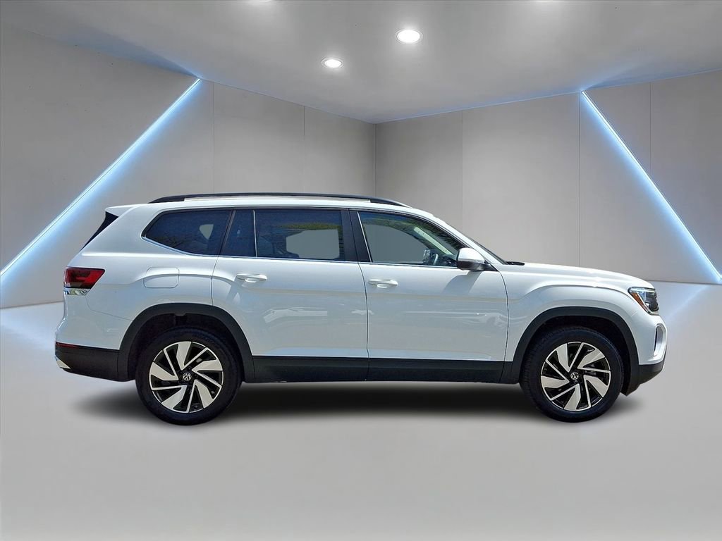 Certified 2025 Volkswagen Atlas SE AWD/4WD image 4