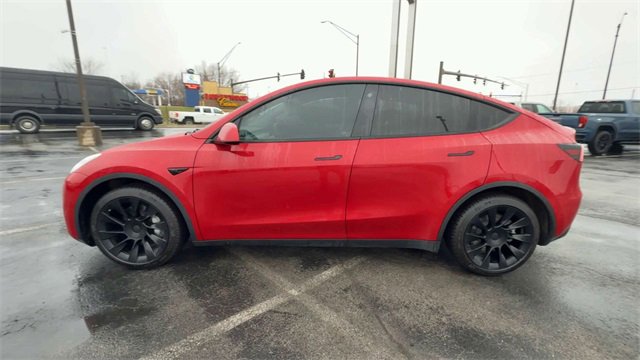 Used 2021 Tesla Model Y Long Range image 5