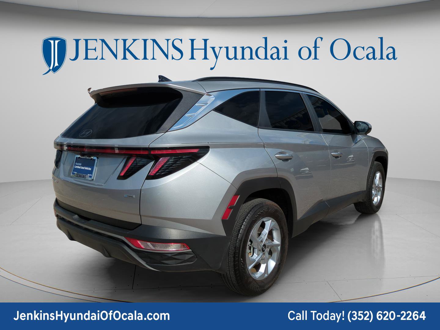 Certified 2023 Hyundai Tucson SEL w/ Winter Package AWD/4WD image 3