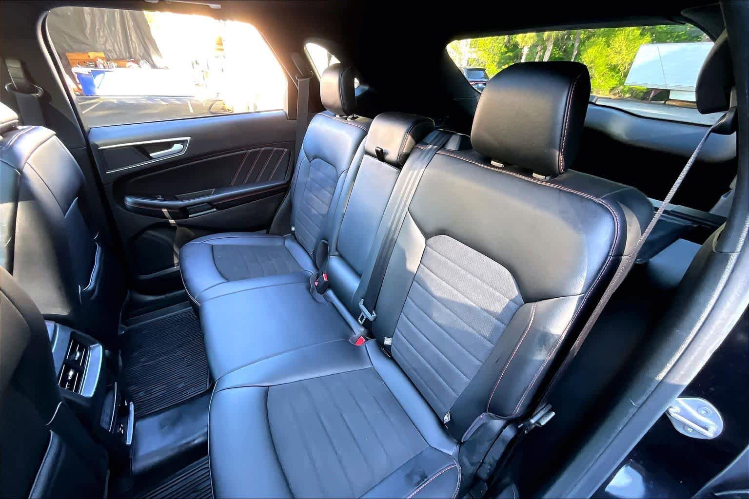 Used 2021 Ford Edge ST-Line w/ Cargo Accessory Package FWD image 19