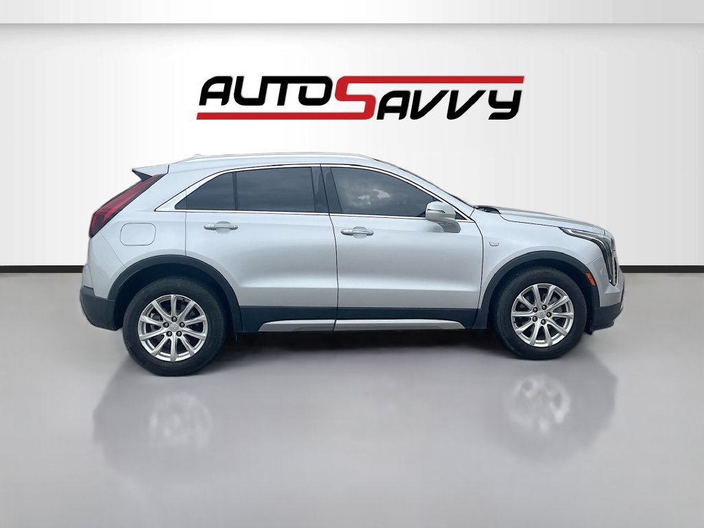 Used 2021 Cadillac XT4 Premium Luxury w/ Technology Package FWD image 8
