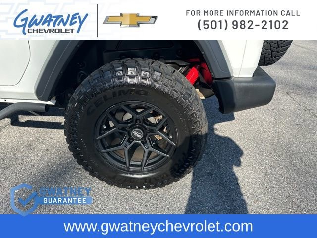Used 2019 Jeep Wrangler Sport image 10