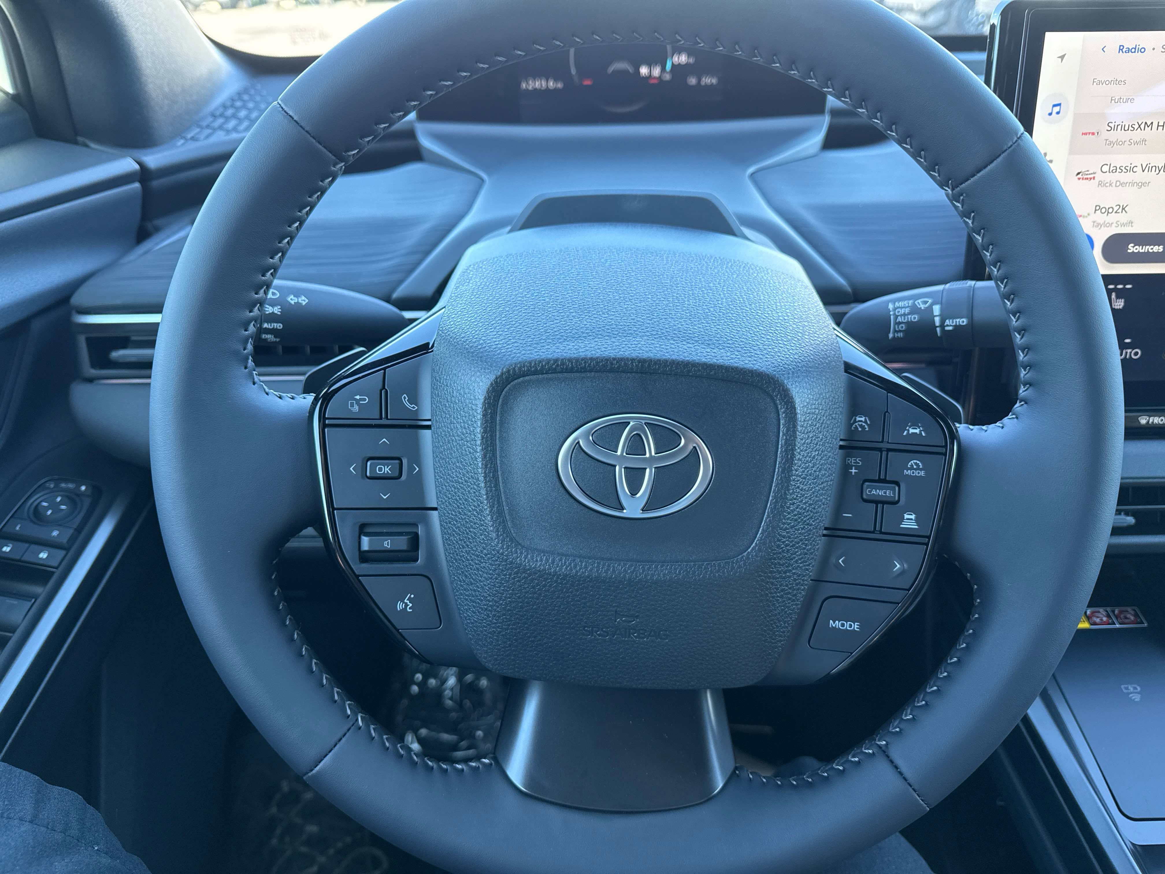 New 2026 Toyota C-HR w/ Cold Weather Package AWD/4WD image 23