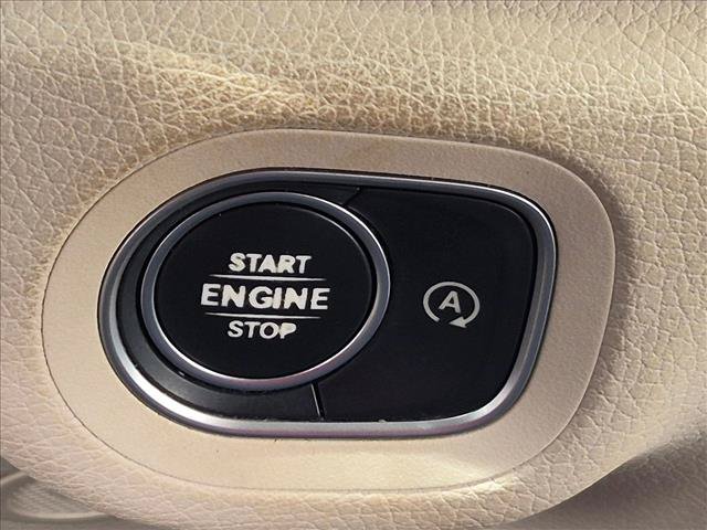 Used 2020 Mercedes-Benz GLS 450 4MATIC image 14