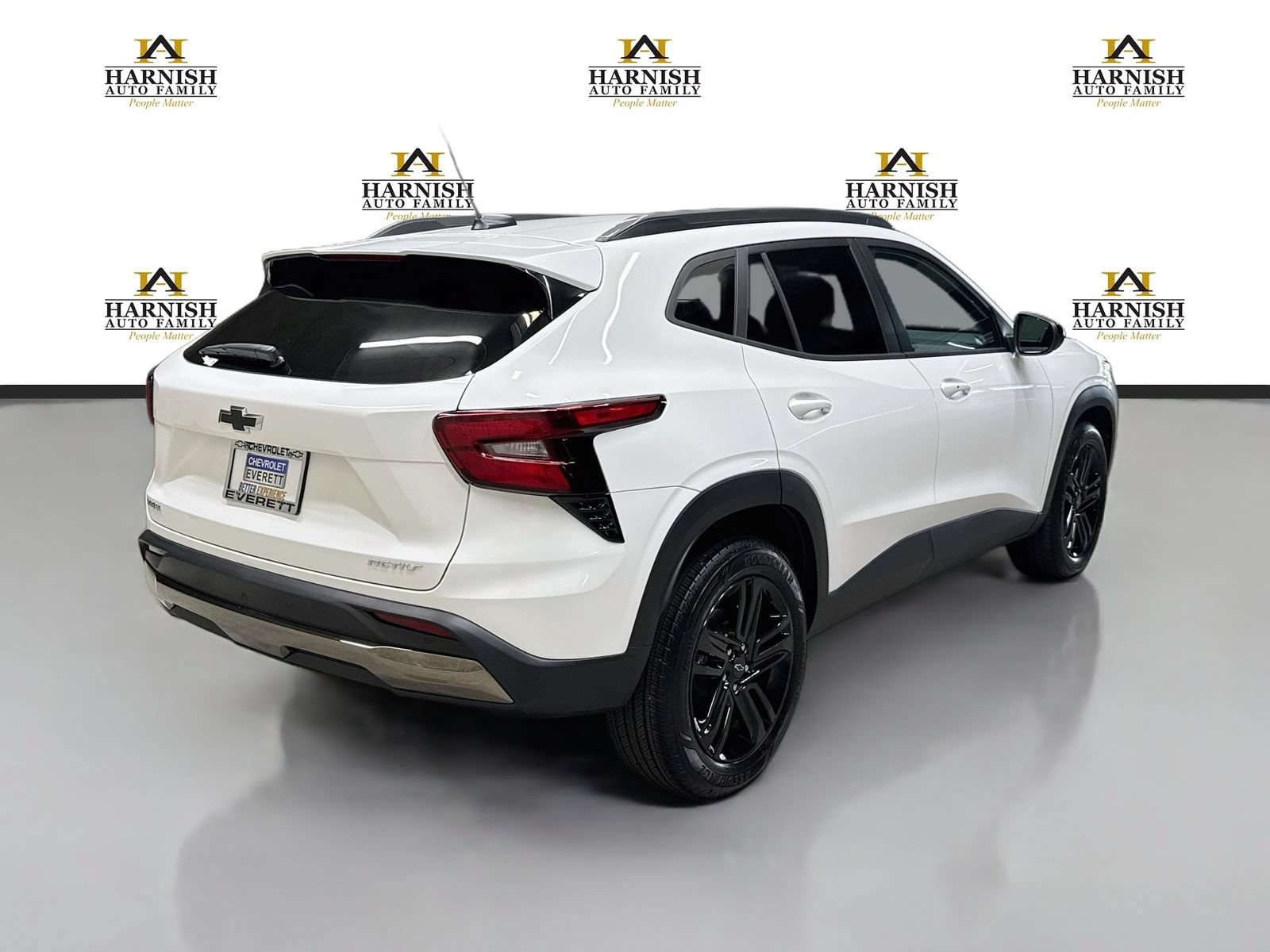 New 2026 Chevrolet Trax ACTIV w/ Sunroof Package FWD image 7