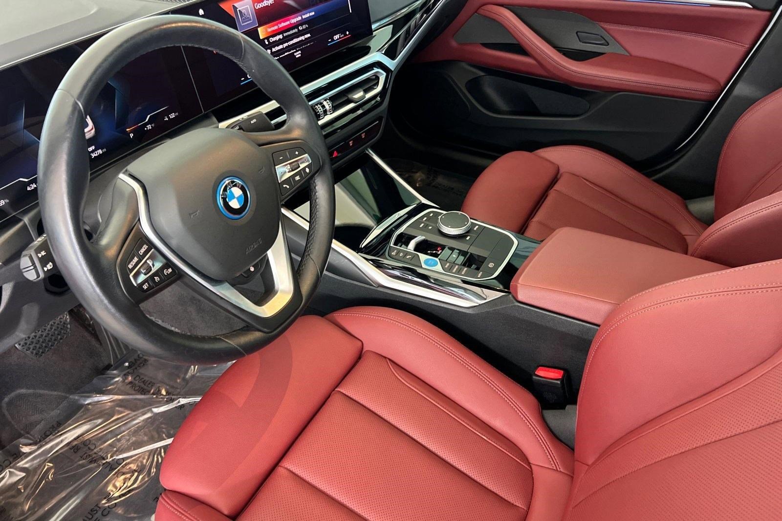 Certified 2023 BMW i4 eDrive35 w/ Premium Package RWD image 4