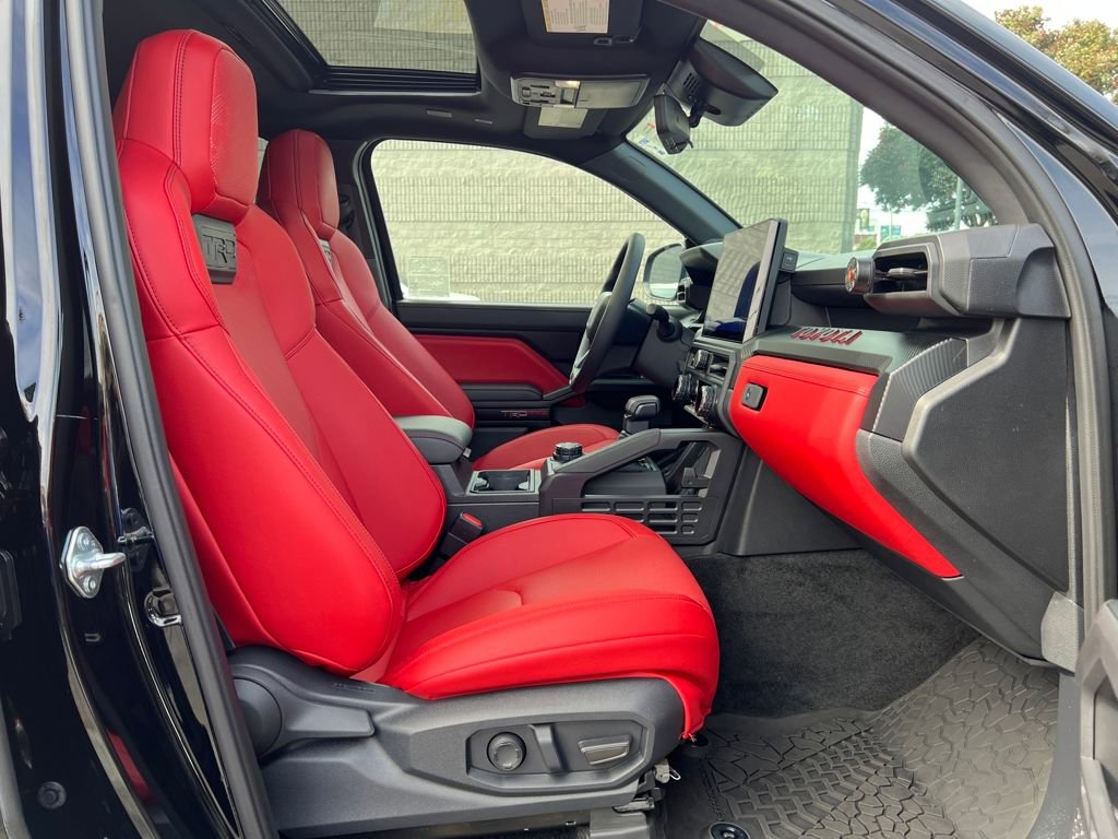 Certified 2025 Toyota Tacoma TRD Pro w/ Tow Tech Package image 27