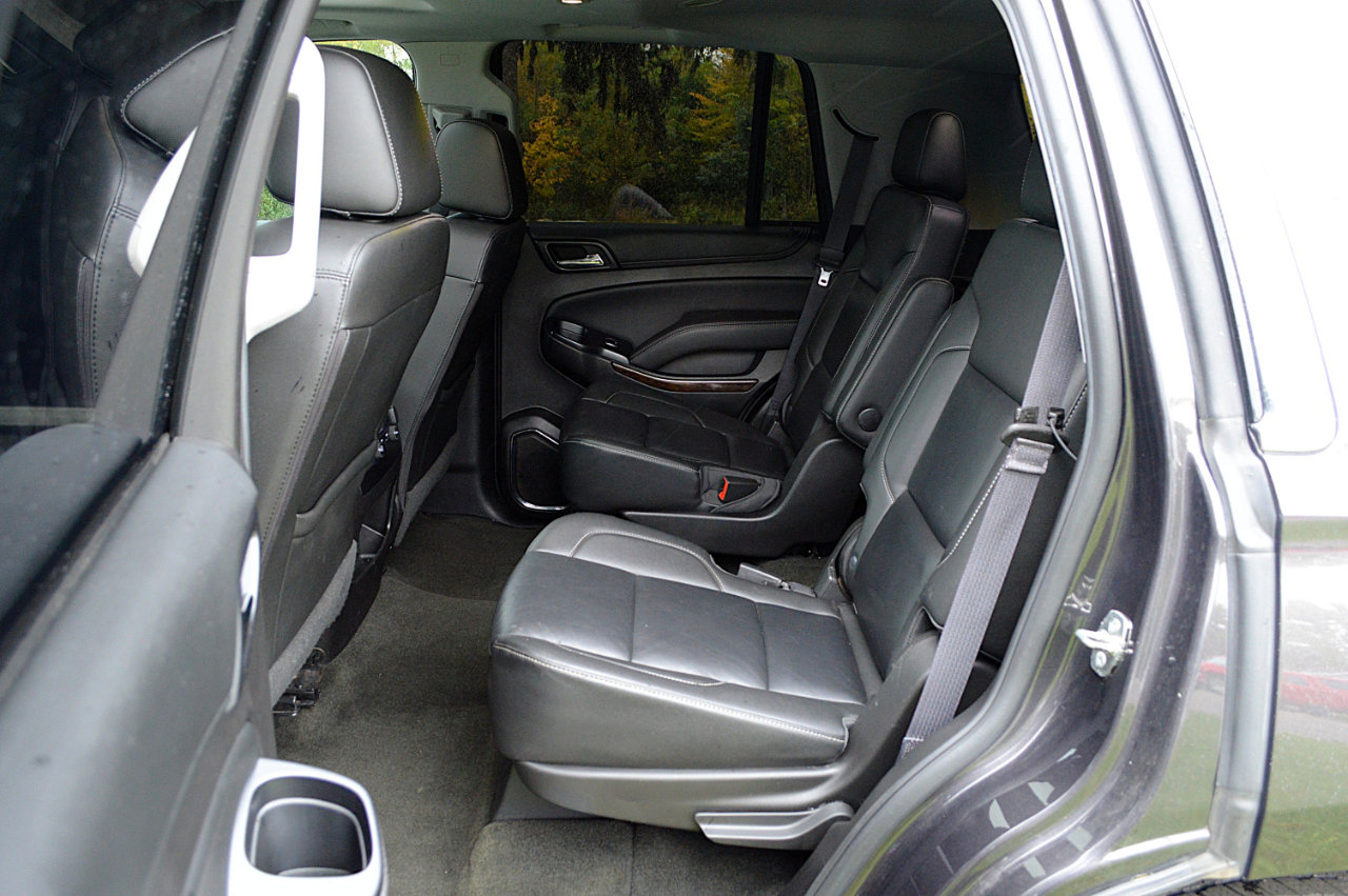 Used 2017 Chevrolet Tahoe LT image 14