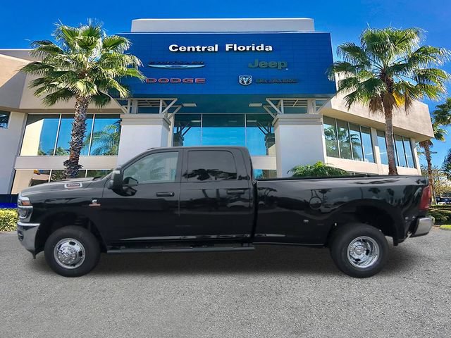 New 2026 RAM 3500 Tradesman AWD/4WD image 8