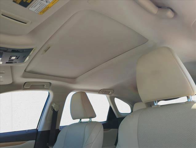 Used 2020 Lexus RX 450hL AWD w/ Premium Package image 16