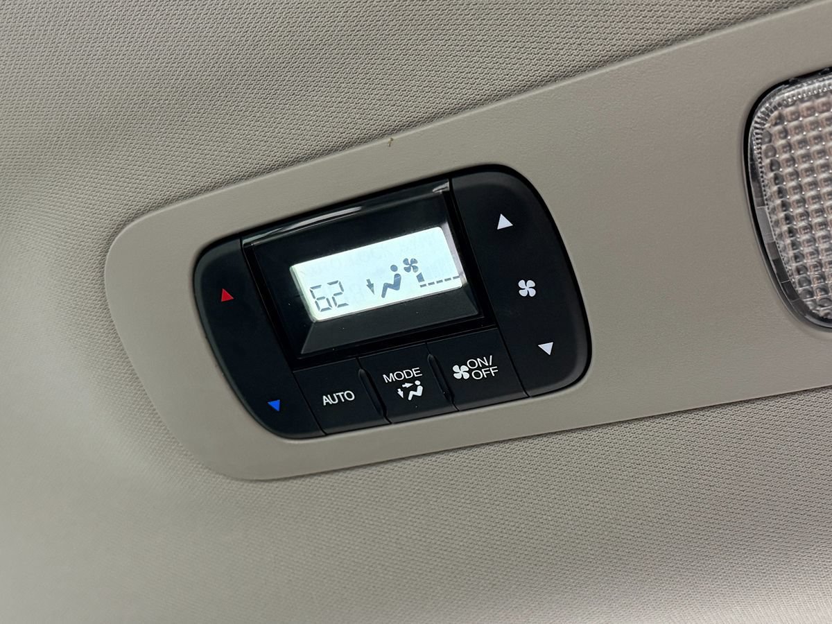 Used 2025 Honda Odyssey EX-L image 27