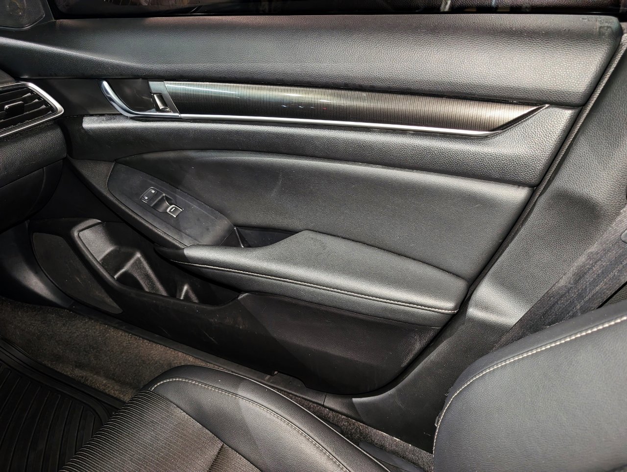 Used 2021 Honda Accord Sport image 35