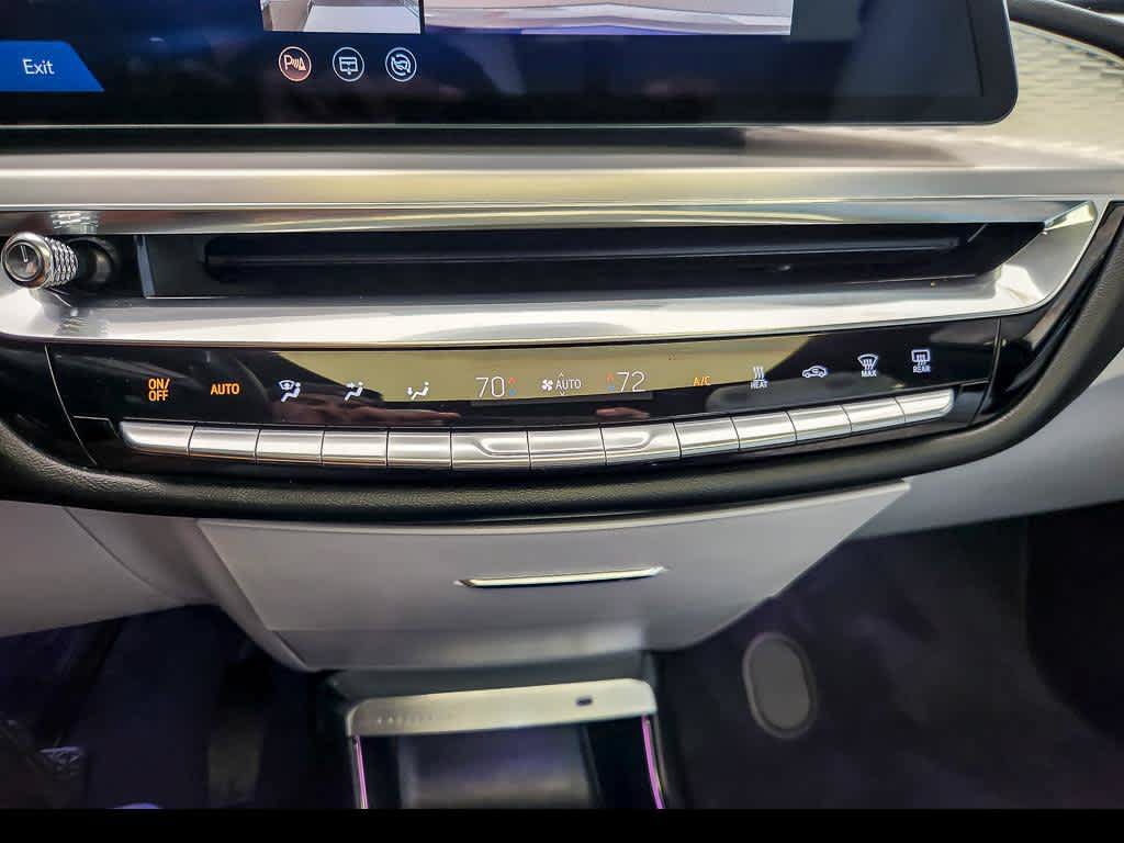Used 2024 Cadillac Lyriq Luxury AWD/4WD image 19