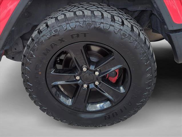 Used 2019 Jeep Wrangler Unlimited Sahara AWD/4WD image 9