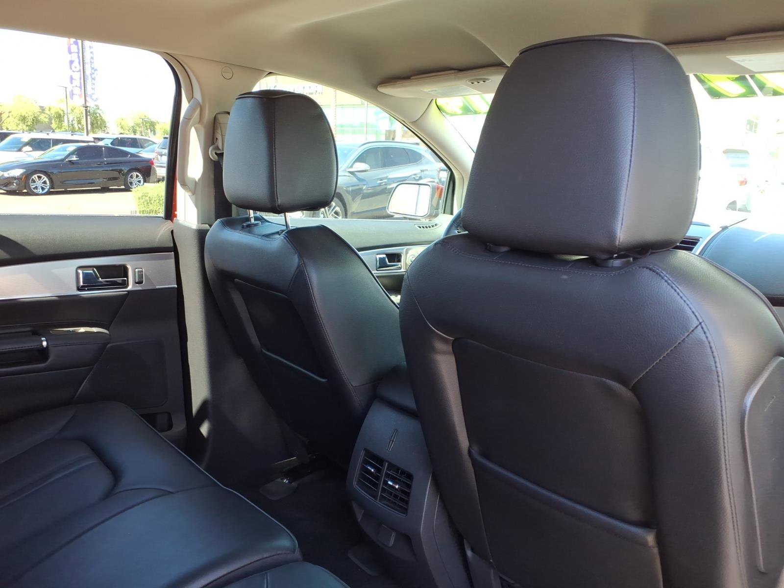 Used 2014 Lincoln MKX AWD w/ Equipment Group 101A image 13