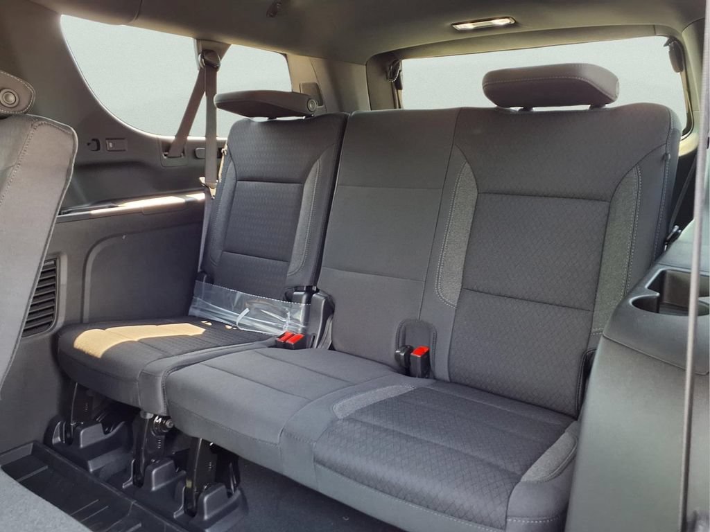 New 2026 Chevrolet Suburban LS AWD/4WD image 20