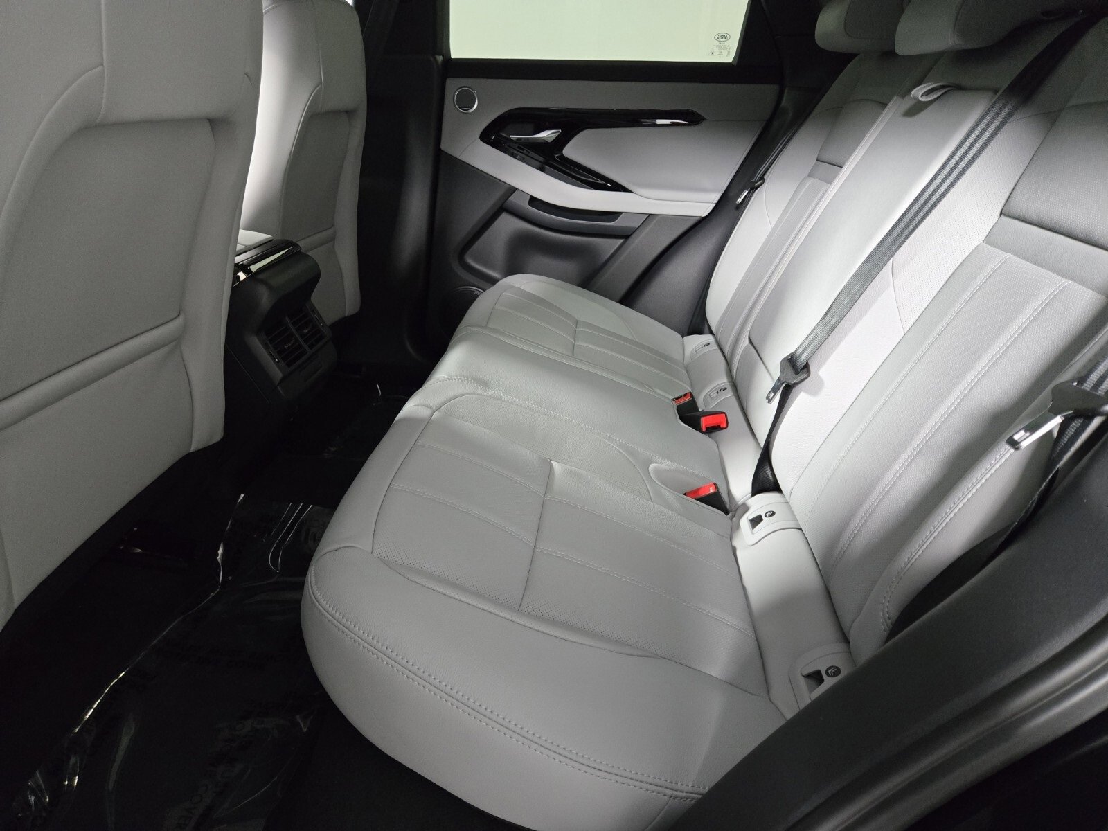 New 2026 Land Rover Range Rover Evoque S image 13