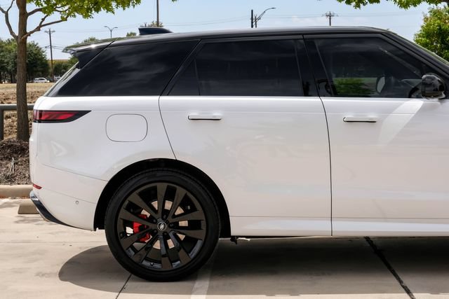 Used 2024 Land Rover Range Rover Sport Dynamic SE AWD/4WD image 9