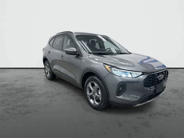 Used 2025 Ford Escape ST-Line Select AWD/4WD image 6