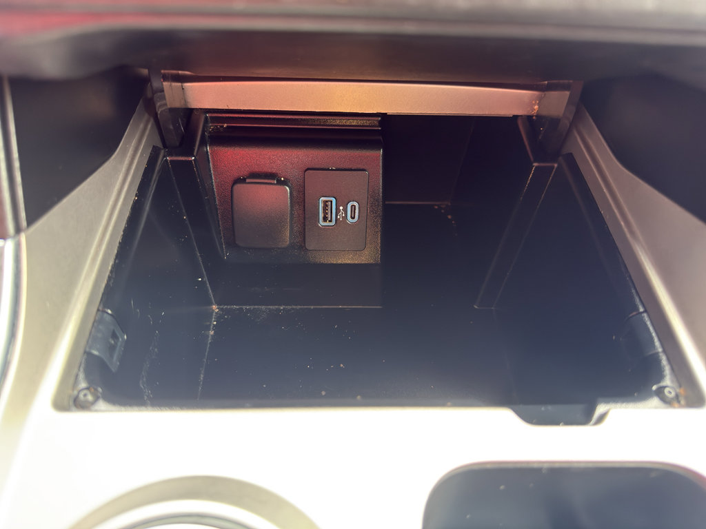 Used 2021 Ford Explorer Limited w/ Equipment Group 301A image 20