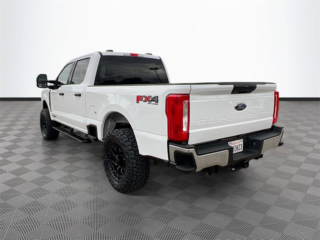Used 2024 Ford F250 XLT w/ FX4 Off-Road Package image 5