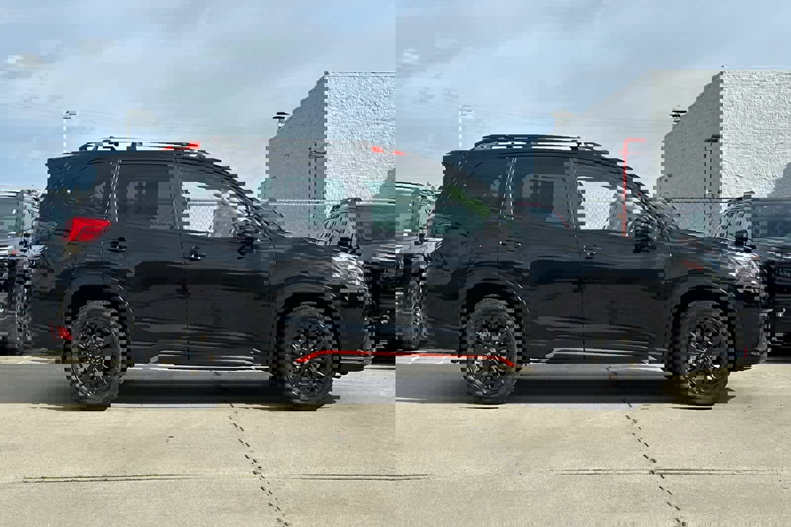 Used 2023 Subaru Forester Sport image 2