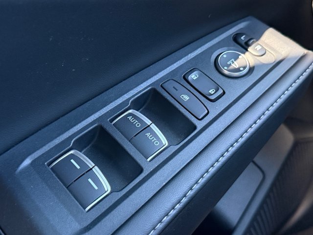 Used 2023 Honda Accord Sport image 17
