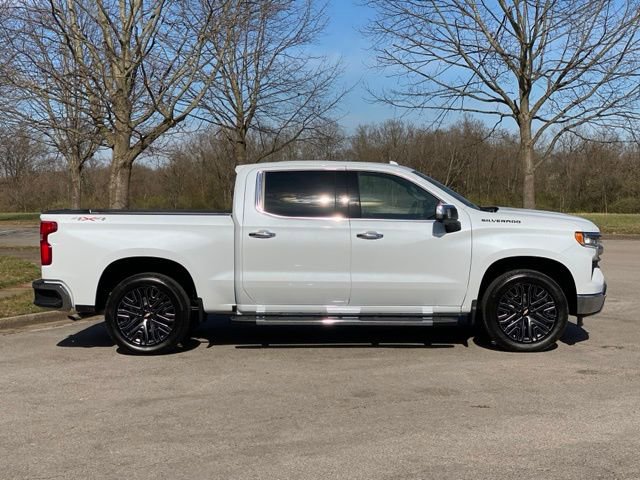 New 2026 Chevrolet Silverado 1500 LTZ w/ LPO, Dark Essentials Package AWD/4WD image 8