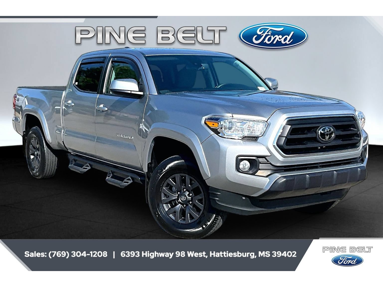 Used 2023 Toyota Tacoma SR5 RWD image 1