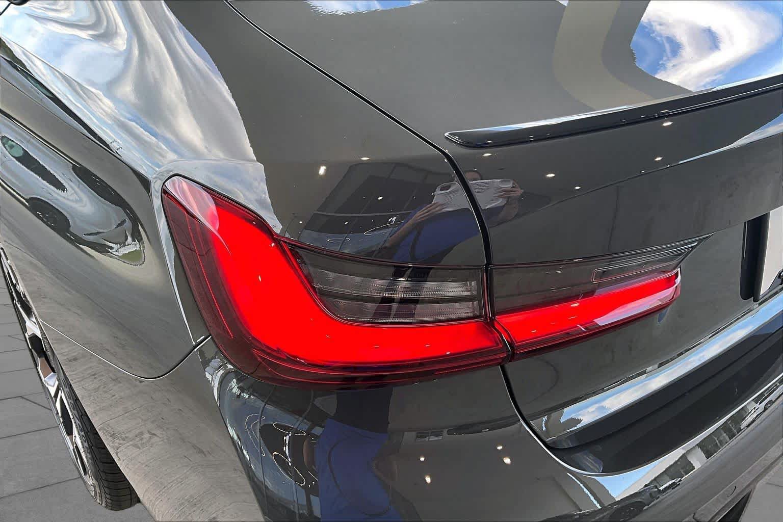New 2026 BMW 330i Sedan w/ M Sport Package RWD image 15