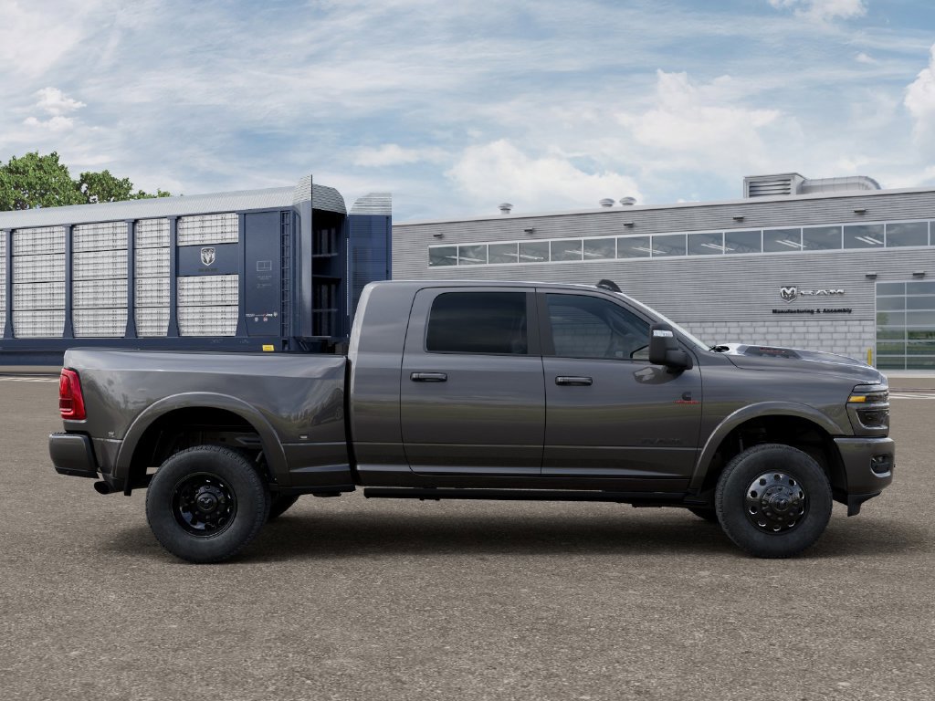 New 2027 RAM 3500 Limited AWD/4WD image 21